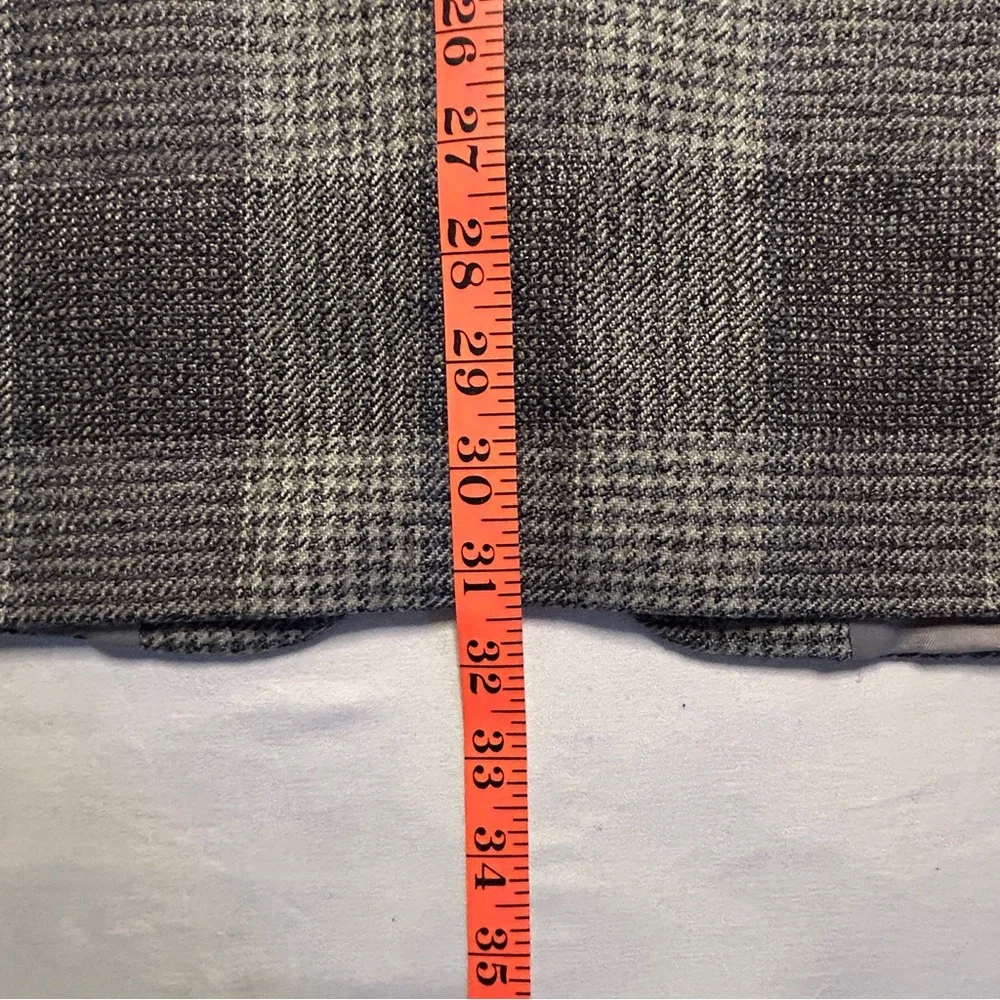 Vintage Neiman Marcus Gray Plaid Windowpane Blazer Sport Coat 43R Wool Tweed‎